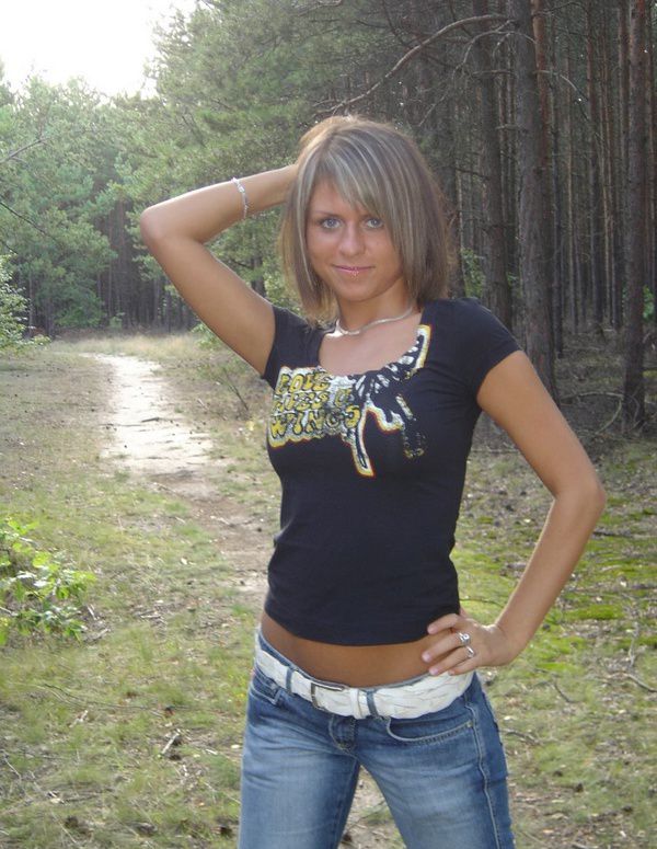 Куколка проститутка МСК у метро Площадь Ильича самые дешевые путаны Москвы