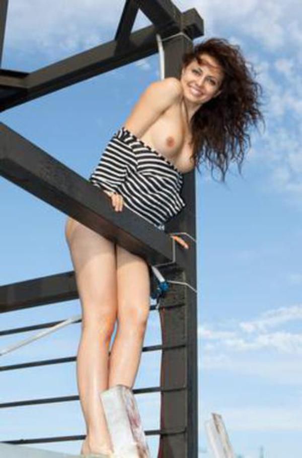 Шлюха Москвы Лия +7-985-739-66-36